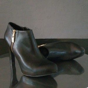 Black Mark Fisher Ankle Booties